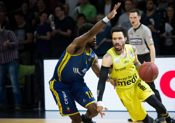 的模式更像 的模式更像