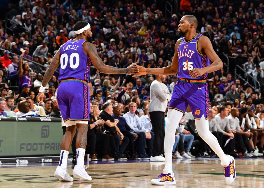 育界有丰富 育界有丰富